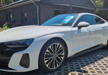 Audi e-tron GT 58.210 km 49.800 &euro; Hamburg 21077