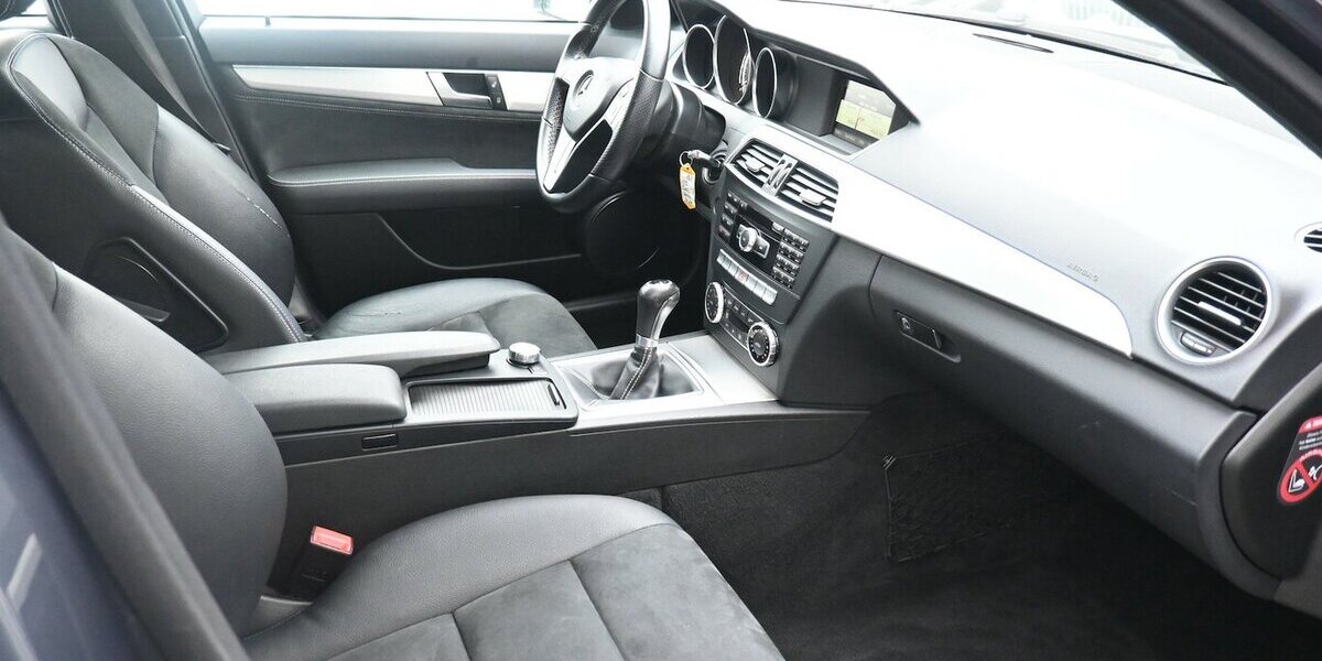 Mercedes-Benz C 180 T-CGI *AMG-Line* Klimaaut Leder PDC Alus 148.000 km 9.800 &euro; Seevetal - Hittfeld 21218