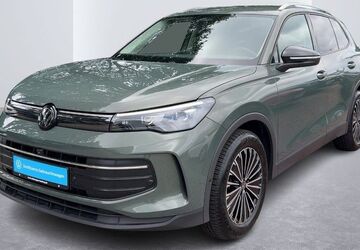 VW Tiguan 25.285 km 32.444 &euro; Hamburg 22303