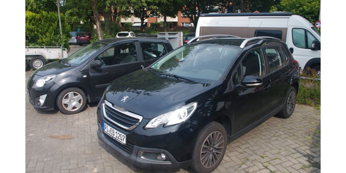 Peugeot 2008 107.500 km 4.490 &euro; Hamburg 22547