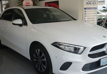 Mercedes-Benz A 180 92.537 km 19.999 &euro; Hamburg 22143