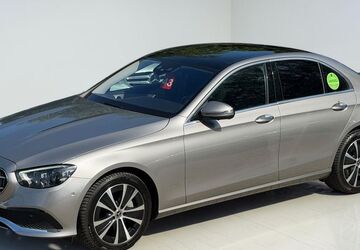 Mercedes-Benz E 300 110.630 km 28.490 &euro; Hamburg 22043