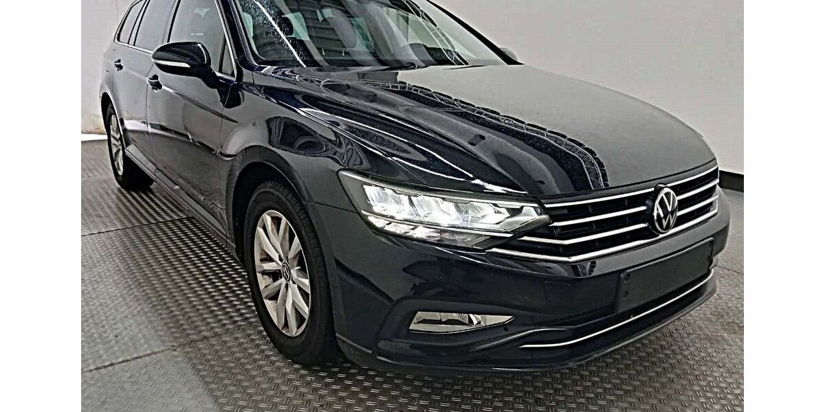 VW Passat Variant 120.000 km 17.490 &euro; Hamburg 20537