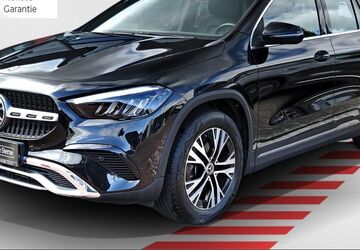 Mercedes-Benz GLA 200 14.690 km 34.950 &euro; Hamburg-Elbe 22609