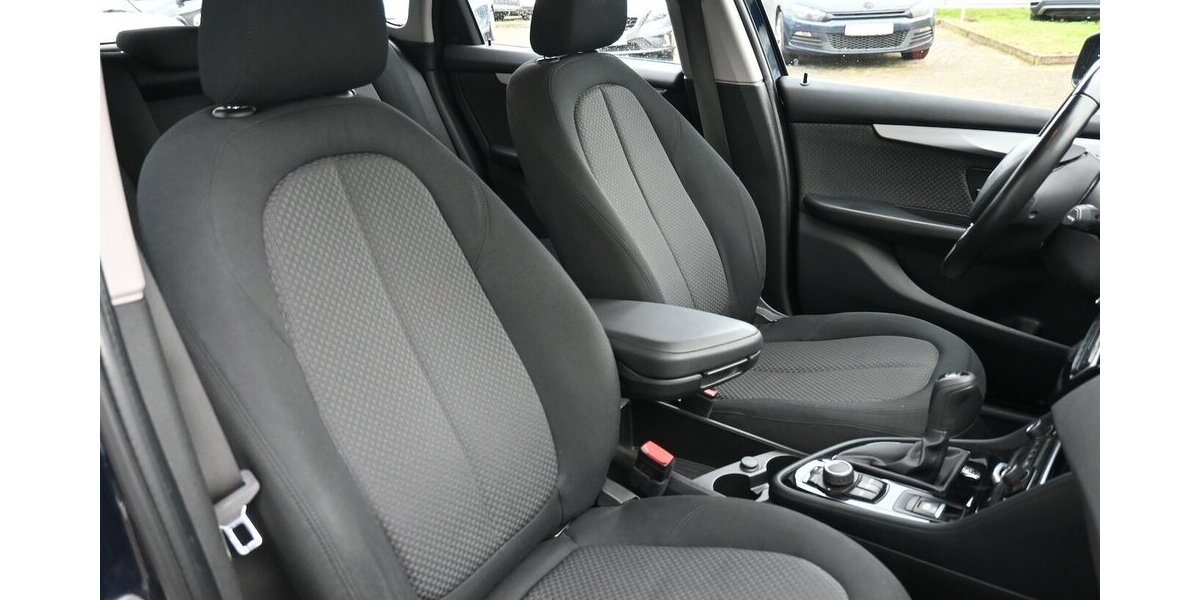 BMW 218 Active Tourer 218i Klima Sitzhz PDC 1.Hand 175.000 km 8.900 &euro; Seevetal - Hittfeld 21218