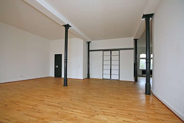 Etagenwohnung Hamburg Bahrenfeld - 3 Zimmer, 137 m&sup2;, 2.302&euro; | Angebot:27013802