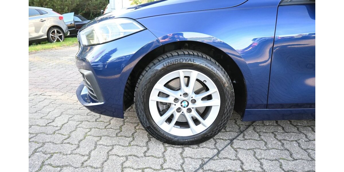 BMW 118i *Advantage* F40 Navi LED PDC 2020 143.000 km 14.200 &euro; Seevetal - Hittfeld 21218
