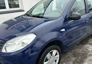 Dacia Sandero 137.000 km 1.790 &euro; Hamburg 20537