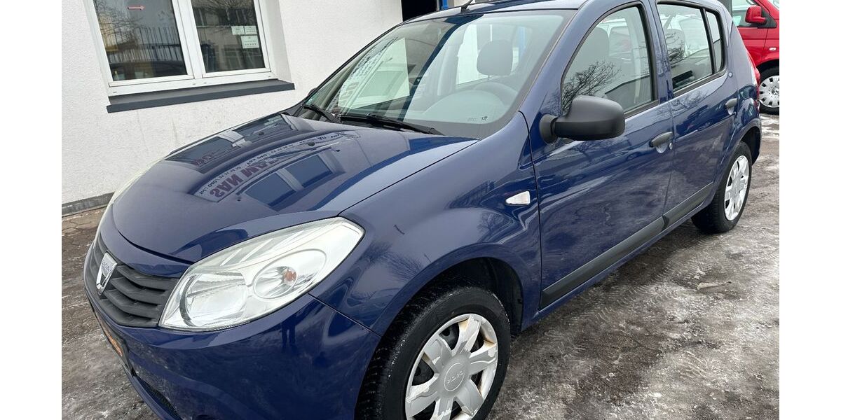 Dacia Sandero 137.000 km 1.790 &euro; Hamburg 20537
