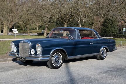 Mercedes-Benz 220 67.500 km 35.000 &euro; Hamburg 22041