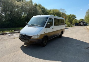 Mercedes-Benz Sprinter 217.658 km 5.500 &euro; HAMBURG 22113