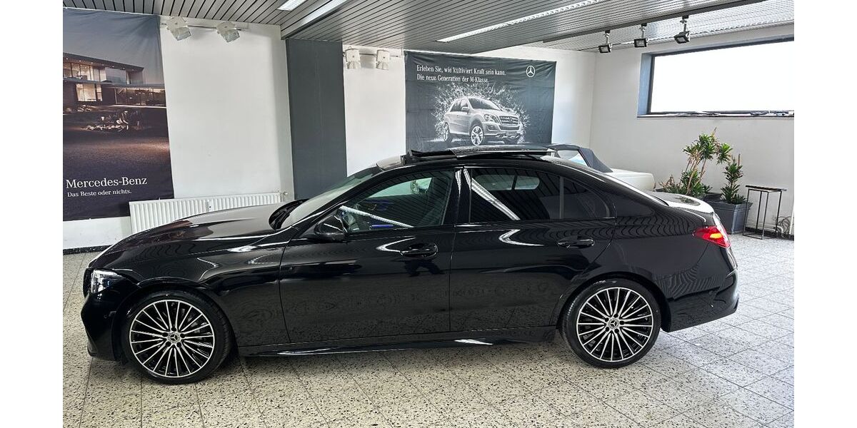 Mercedes-Benz C 200 5.413 km 42.895 &euro; Hamburg 22047