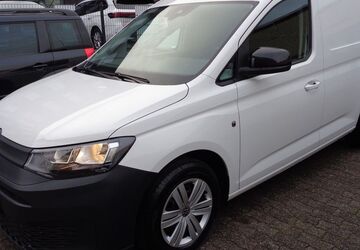 VW Caddy 138.128 km 15.990 &euro; Hamburg 22399