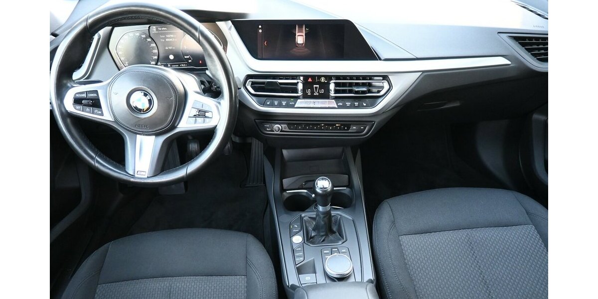 BMW 118i *Advantage* F40 Navi LED PDC 2020 143.000 km 14.200 &euro; Seevetal - Hittfeld 21218
