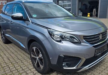 Peugeot 5008 132.590 km 15.900 &euro; Hamburg 21031