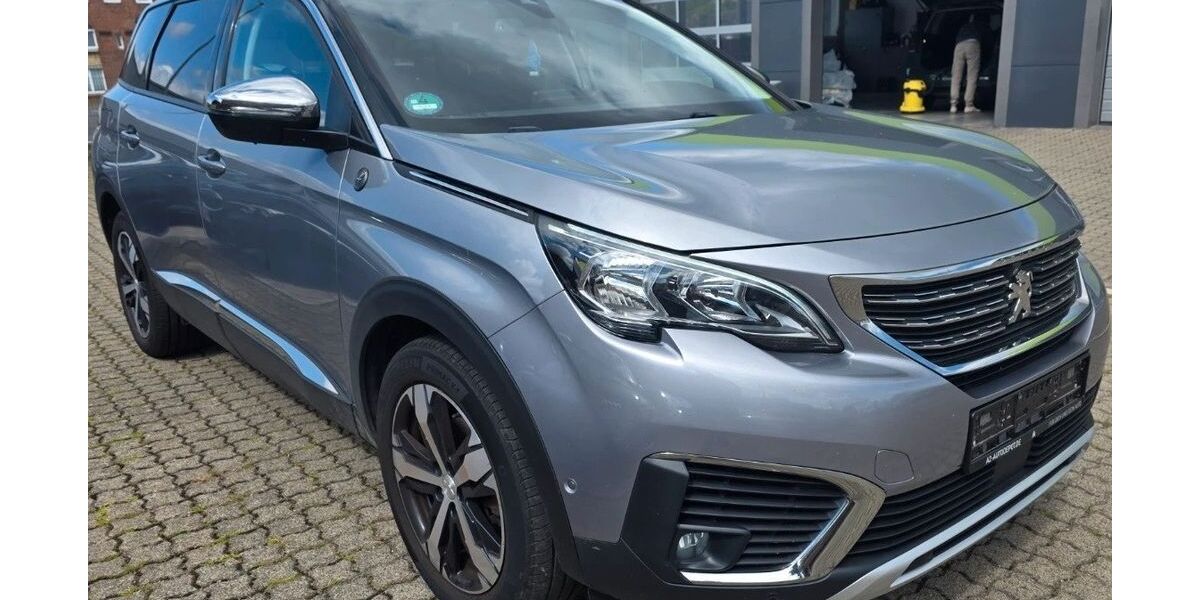 Peugeot 5008 132.590 km 15.900 &euro; Hamburg 21031