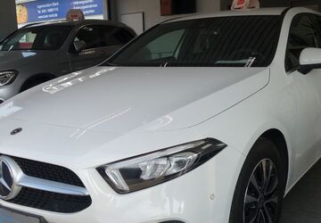 Mercedes-Benz A 180 98.000 km 19.999 &euro; Hamburg 22143