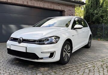 VW Golf 91.900 km 13.400 &euro; Hamburg 22559