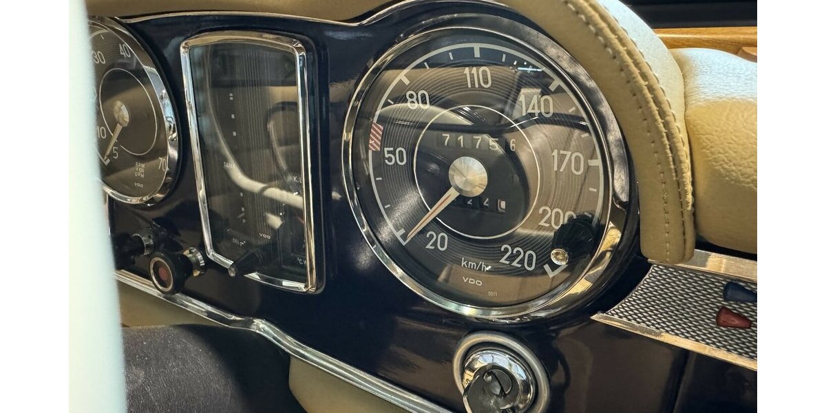 Mercedes-Benz 230 SL Pagode W113 von Grund auf restauriert 72.000 km 99.999 &euro; Hamburg 22339