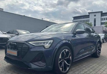 Audi e-tron 30.705 km 43.950 &euro; Hamburg 22047