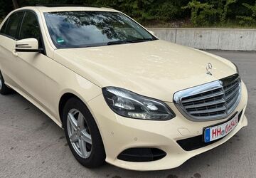 Mercedes-Benz E 220 526.103 km 5.690 &euro; Hamburg 20539