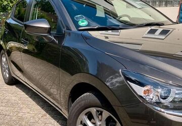 Mazda 2 55.000 km 14.300 &euro; Hamburg 22081