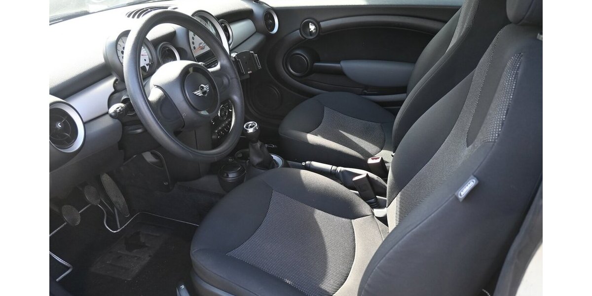 Mini One Clubman Klima Serviceheft HU-01.28 1.Hand 149.000 km 5.700 &euro; Seevetal - Hittfeld 21218