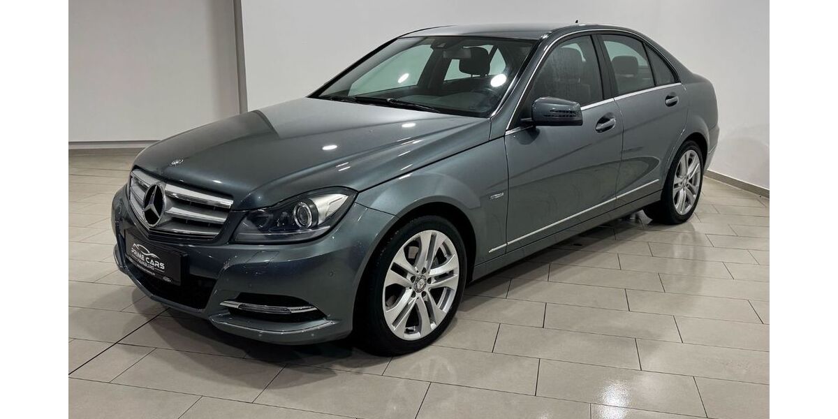 Mercedes-Benz C 220 158.000 km 13.490 &euro; Hamburg 22043