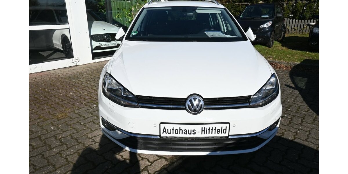 VW Golf Variant 1.6 TDI BMT *Sound* DSG Navi ACC 131.000 km 12.200 &euro; Seevetal - Hittfeld 21218