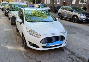 Ford Fiesta 92.000 km 6.800 &euro; Hamburg 22305
