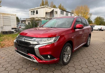 Mitsubishi Outlander 268.580 km 11.690 &euro; Hamburg 20539