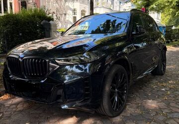 BMW X5 10.600 km 98.200 &euro; Hamburg 20144
