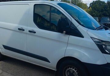 Ford Transit Custom 135.370 km 8.900 &euro; Hamburg 21031
