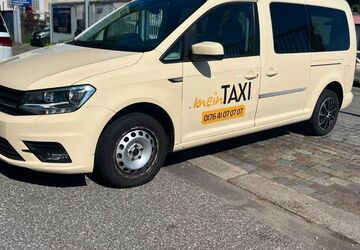VW Caddy 322.484 km 5.900 &euro; Hamburg OT Hamm 20537
