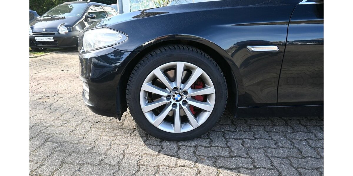 BMW 530 dAut Touring Klimaaut Navi Pano Leder 18Alu 245.000 km 14.300 &euro; Seevetal - Hittfeld 21218