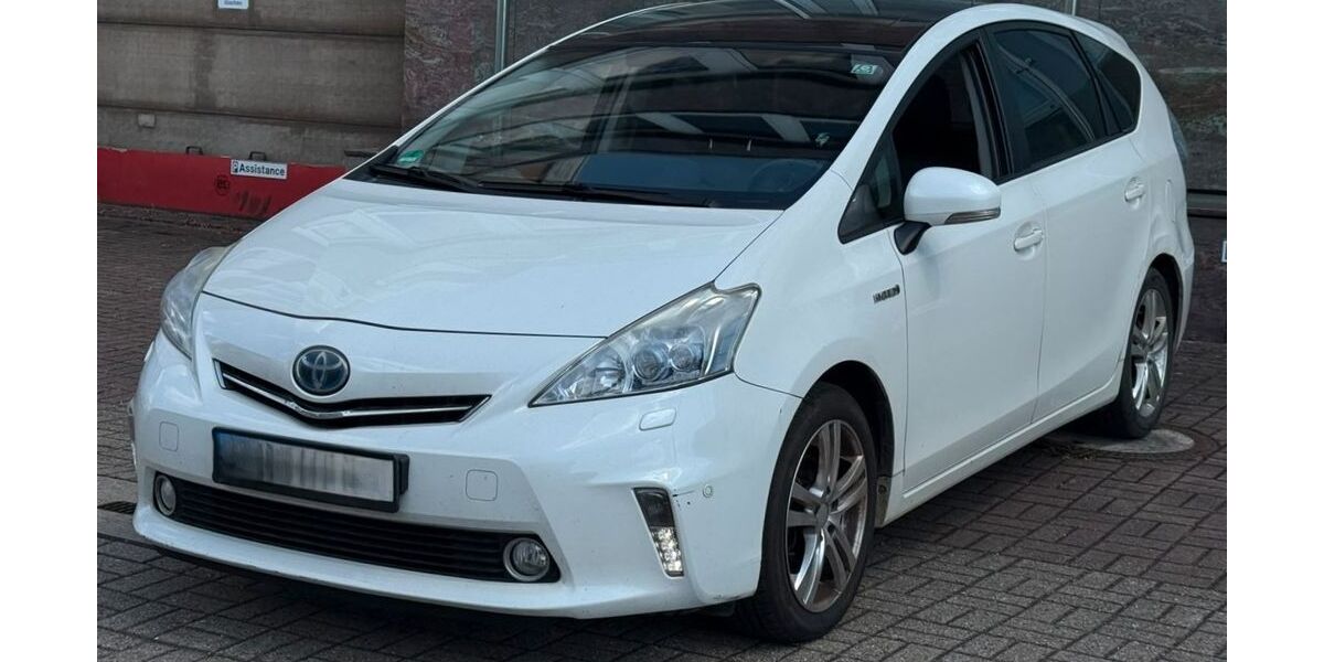 Toyota Prius+ 298.000 km 8.490 &euro; Hamburg 20539