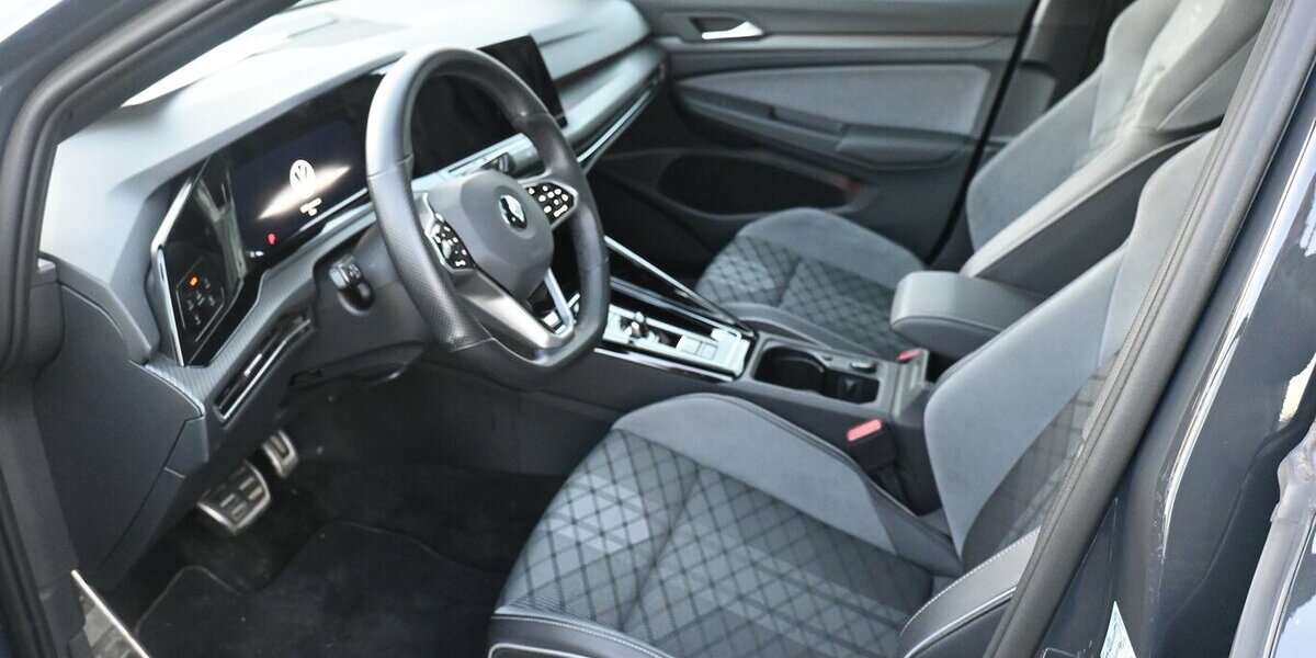 VW Golf Variant 2.0 TSI*R-Line*DSG Klimaut Pano 1Hd 37.000 km 29.700 &euro; Seevetal - Hittfeld 21218