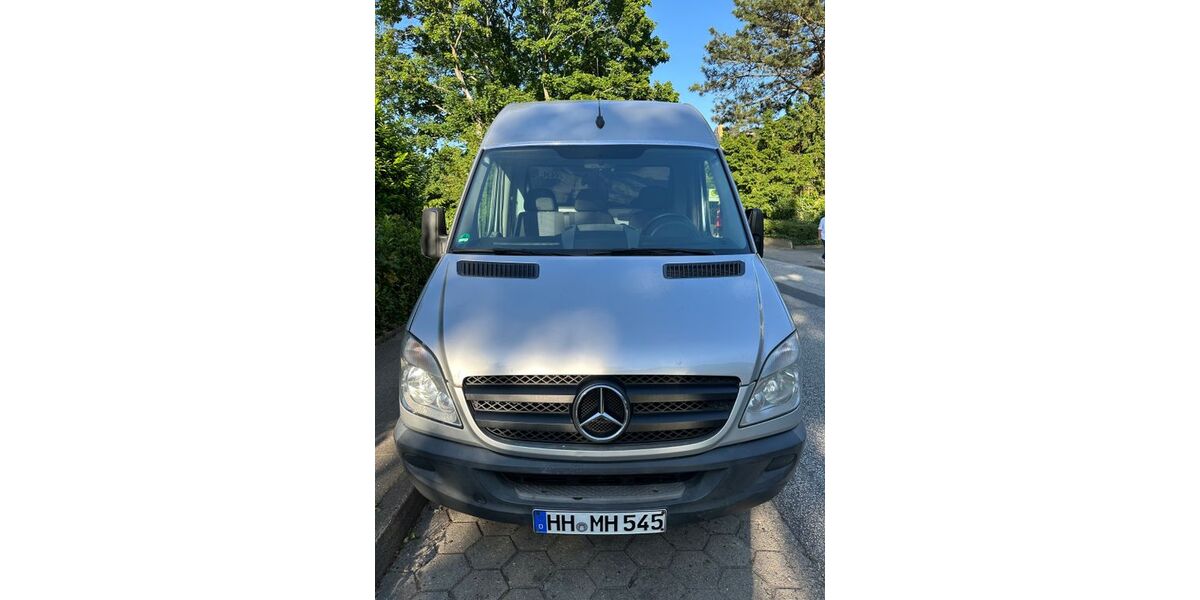 Mercedes-Benz Sprinter 199.600 km 12.800 &euro; Hamburg 22587