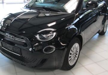 Fiat 500e 6.142 km 14.990 &euro; Hamburg 22525