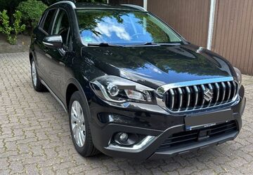Suzuki (SX4) S-Cross 56.206 km 17.800 &euro; Hamburg 22089
