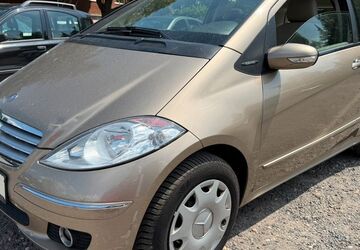 Mercedes-Benz A 170 147.654 km 1.990 &euro; Hamburg 22179