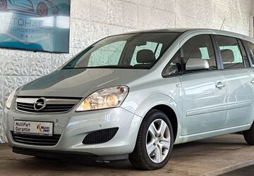 Opel Zafira 98.000 km 7.999 &euro; Stapelfeld 22145