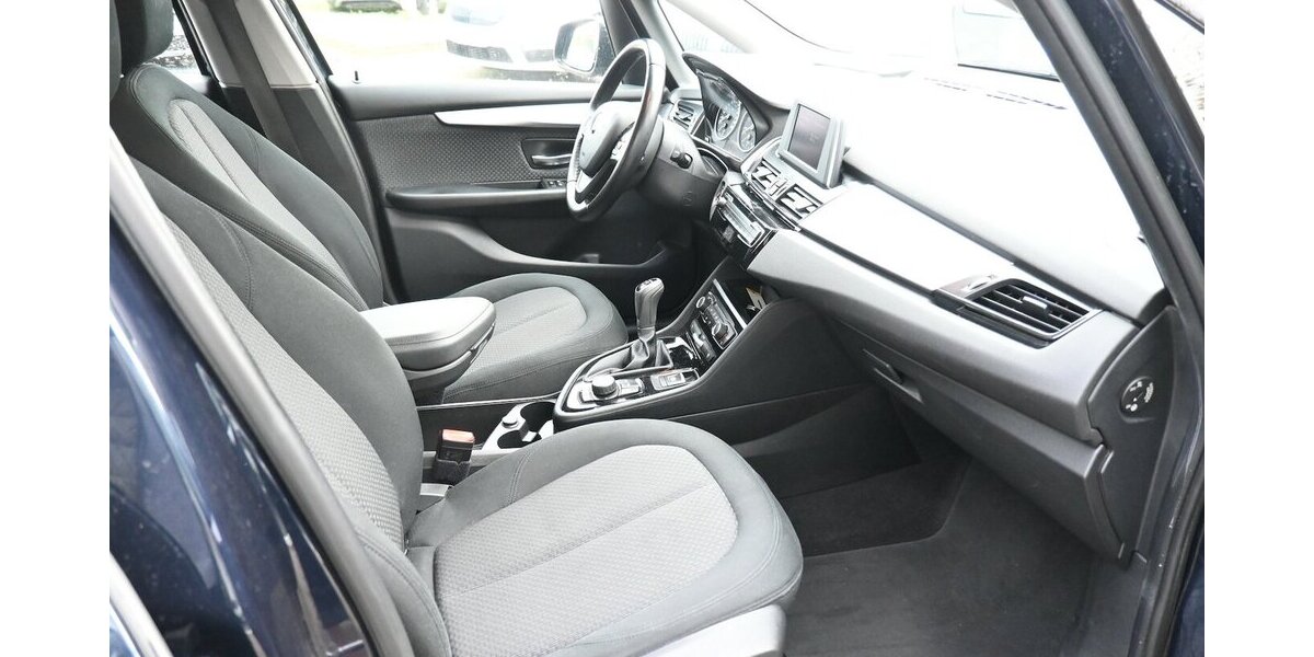 BMW 218 Active Tourer 218i Klima Sitzhz PDC 1.Hand 175.000 km 8.900 &euro; Seevetal - Hittfeld 21218