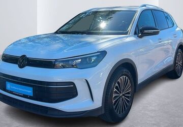 VW Tiguan 25.678 km 33.888 &euro; Hamburg 22303