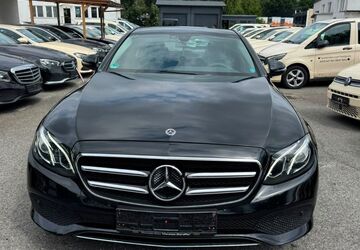 Mercedes-Benz E 200 298.000 km 10.900 &euro; hamburg 20537