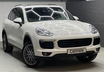 Porsche Cayenne 122.000 km 29.990 &euro; Hamburg 20537