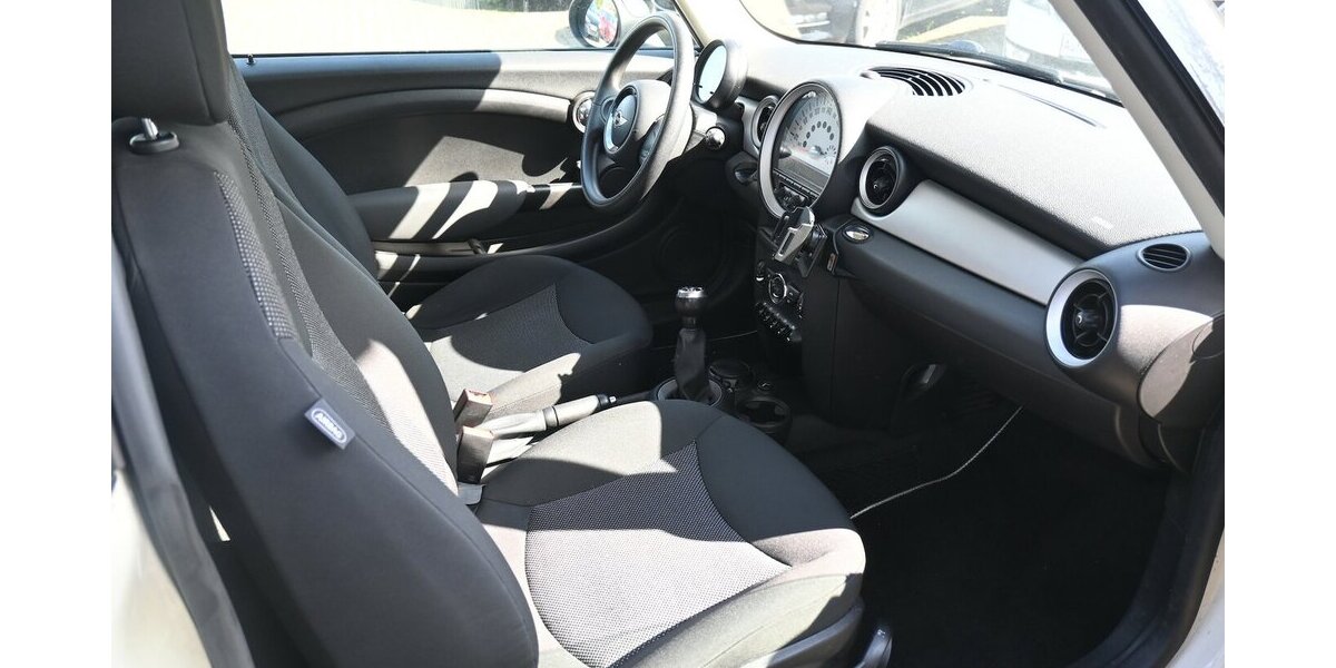 Mini One Clubman Klima Serviceheft HU-01.28 1.Hand 149.000 km 5.700 &euro; Seevetal - Hittfeld 21218