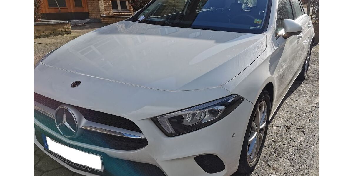 Mercedes-Benz A 220 145.000 km 16.900 &euro; Hamburg 20251