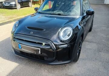 Mini Cooper SE 30.051 km 18.600 &euro; Hamburg 22045