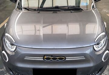 Fiat 500e 75.500 km 16.999 &euro; Hamburg 22587